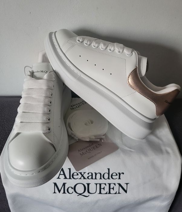 Sneakersi Alexander McQUEEN de damă