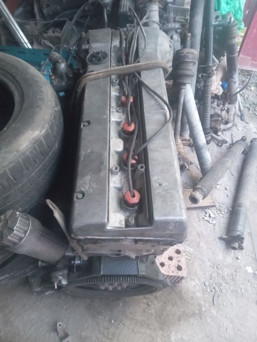 Продам двигатель мерседес 104 гибрид