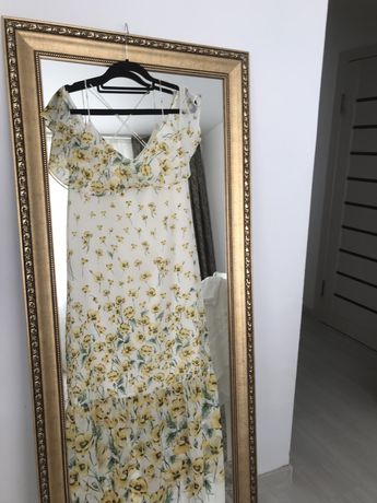 Платье цветочное Zara