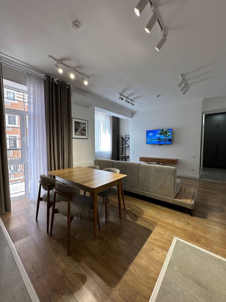 ЖК Greenwich 2 ком/5/8 площадь 60м2. Ориентир Узбум
