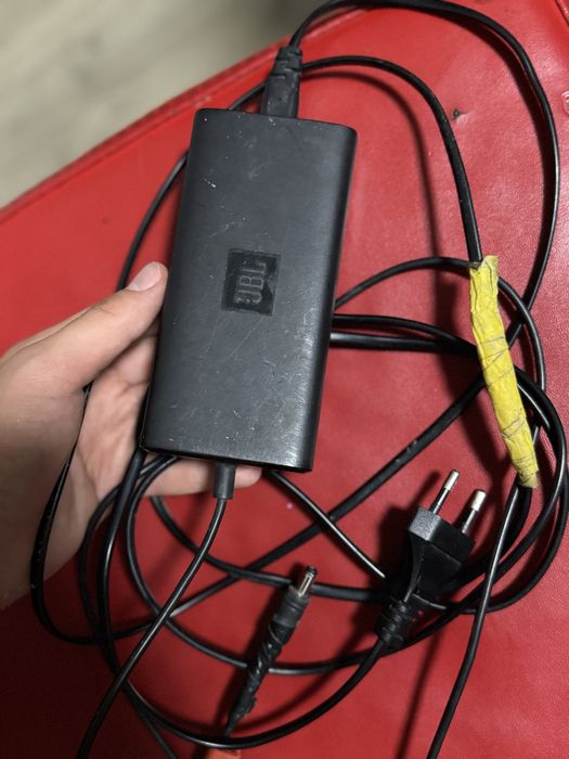 JBL bombox boxa portabila