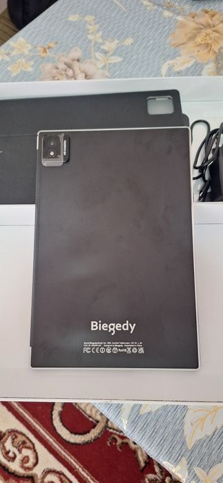 Vand tableta Biegedy Syze: 10.1"