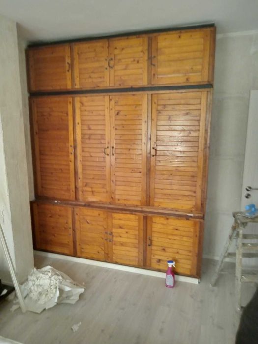 Голям гардероб, направен по поръчка