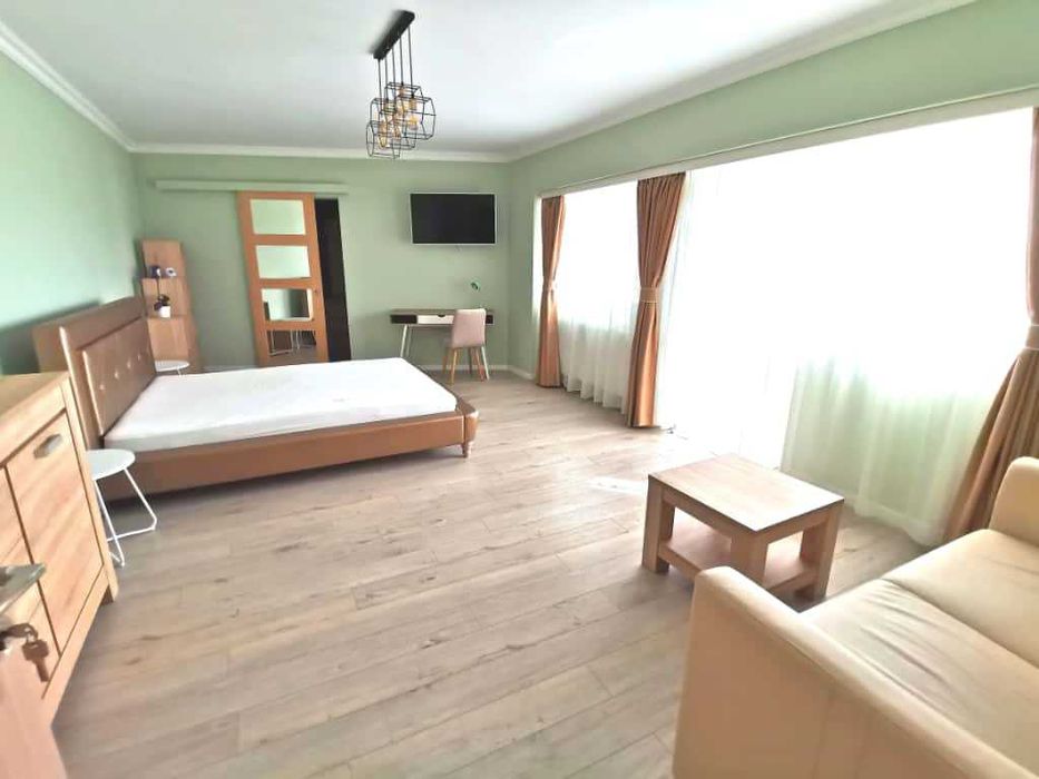Închiriez apartament 1 cameră decomandat, 57 mp, zona 1 Mai