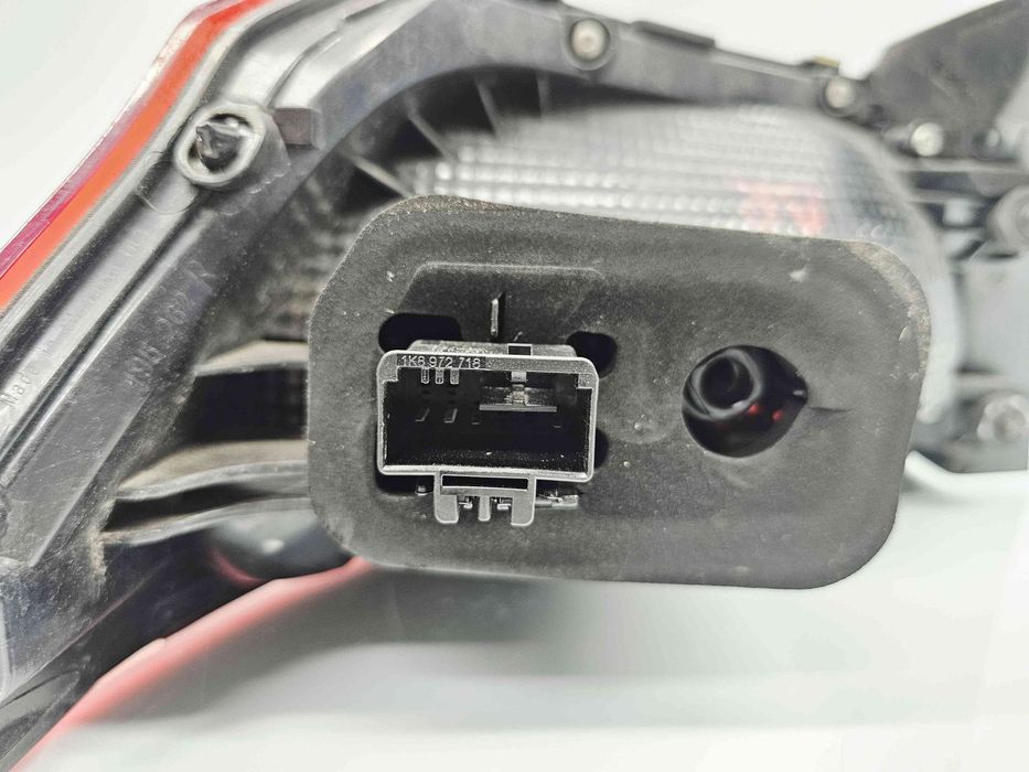 Stop aripa dreapta Volkswagen Passat B8 (3G2) [Fabr 2015-prezent] OEM