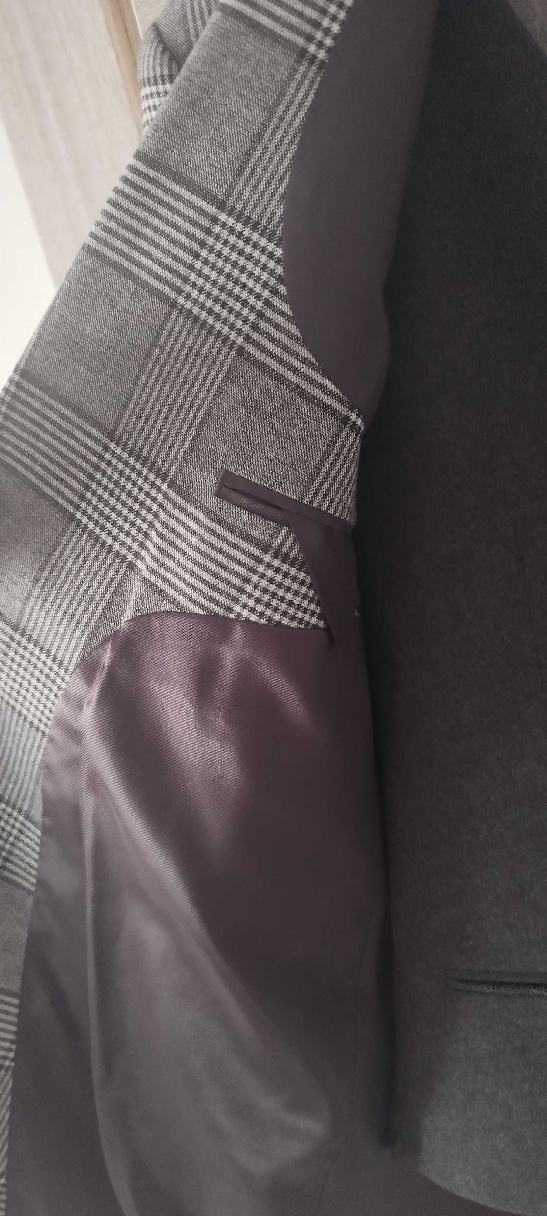 Костюм Pierre Cardin