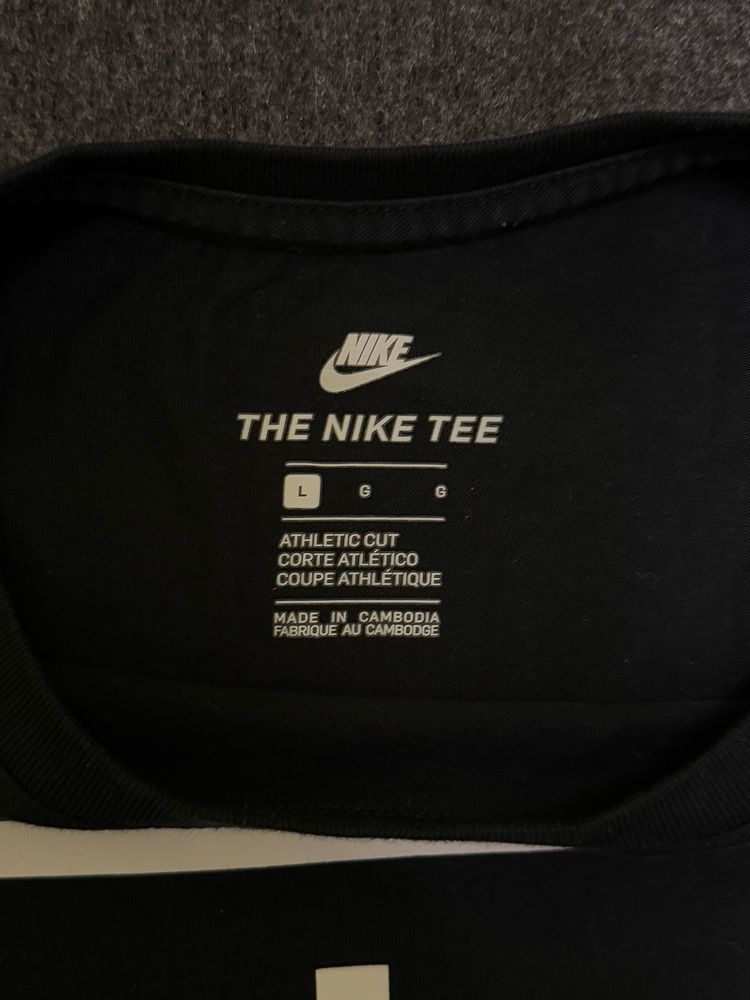 Тениска Nike