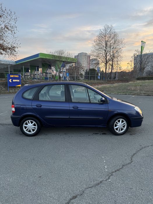 Renault Scenic 2001 бензин АВТОМАТИК