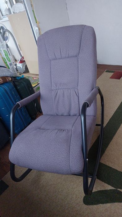 Кресло качалка мкр Сарыарка