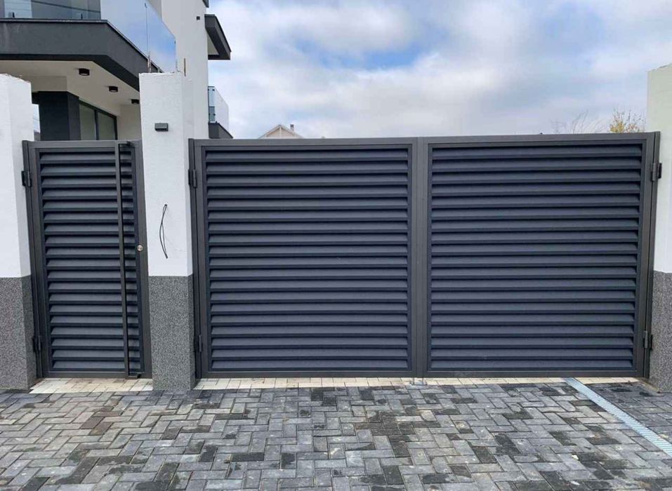 Vand garduri model jaluzea detali si preturi la tel.