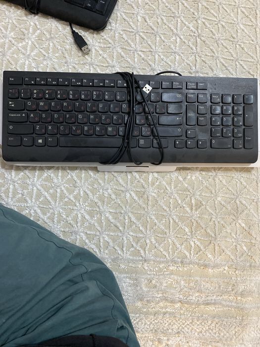 Клавиатура Леново б/у