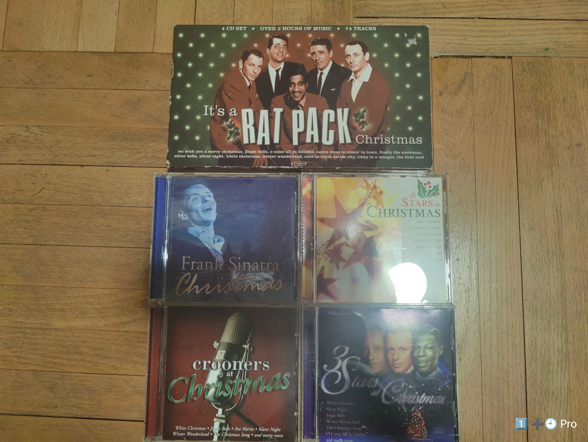 Rat pack, 4 cd-uri cu melodii de Crăciun