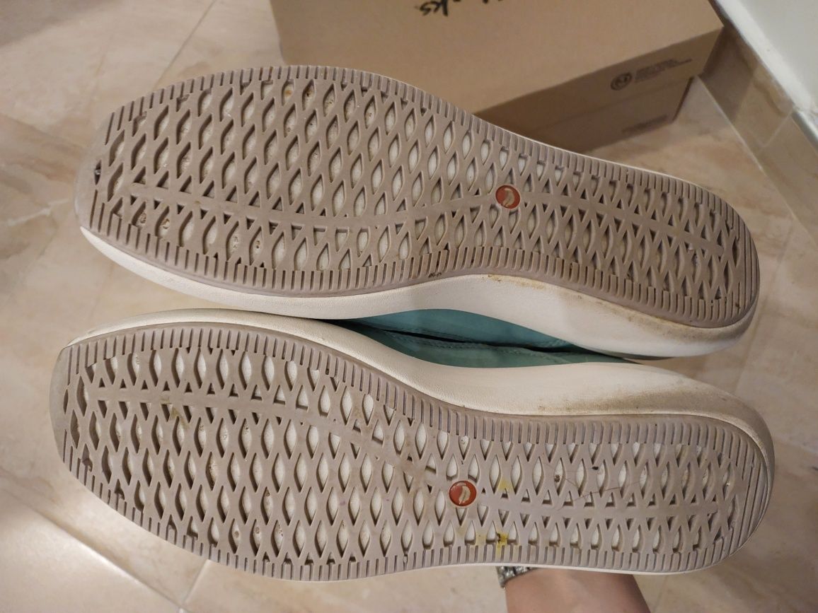 Clarks un rio knit 41, washable