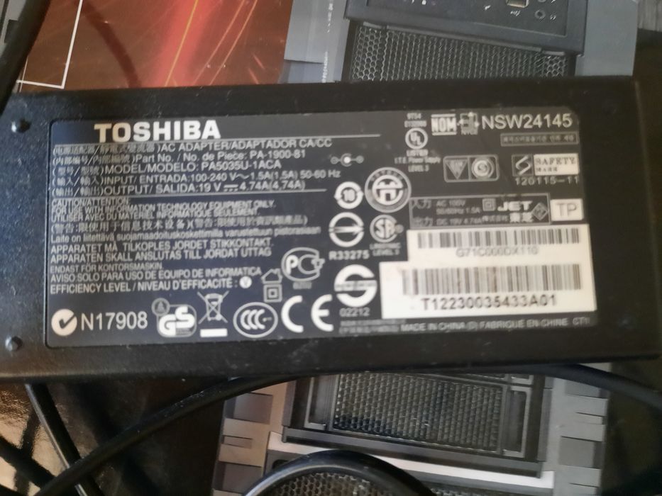 Лаптоп Toshiba Satellite L850-16Z