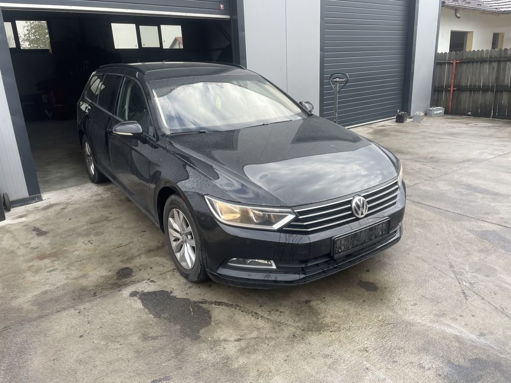 Interior / scaune  fata / bancheta / panouri VW Passat b8 kombi