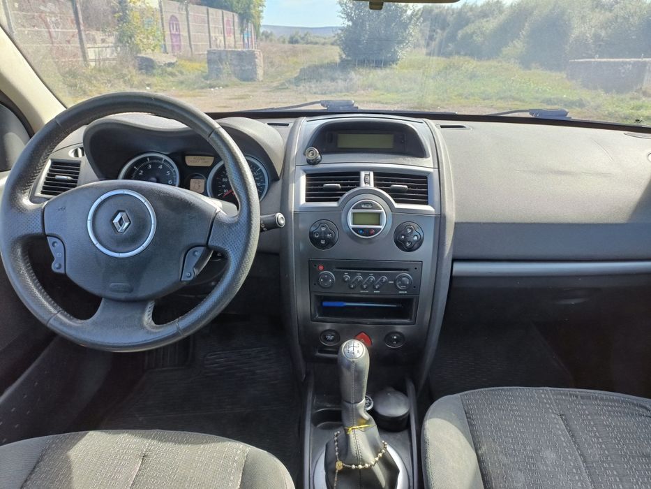 Vând Renault Megane
