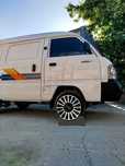 Taxi 2, R14 diska, Spark Lada Nexia va Damaslarga tushadi.