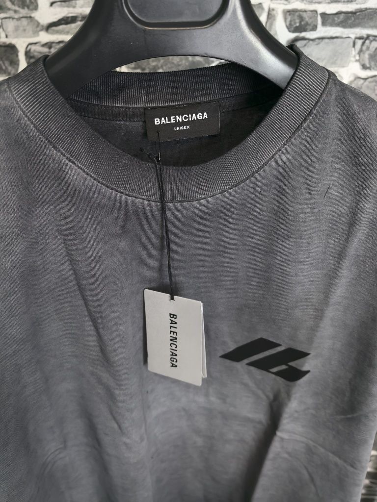 Balenciaga тениска
