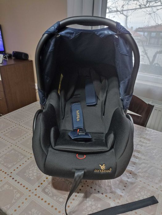 Стол за кола-кошница