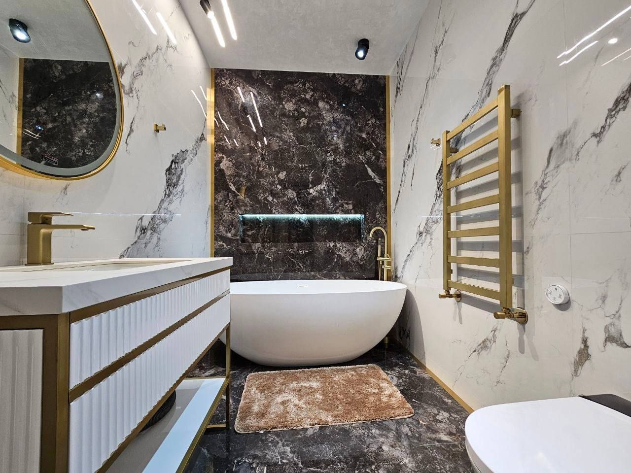 Продаётся 4/4/8 Новостройка, ГАБУС 173м² ор-р: Метро Ойбек