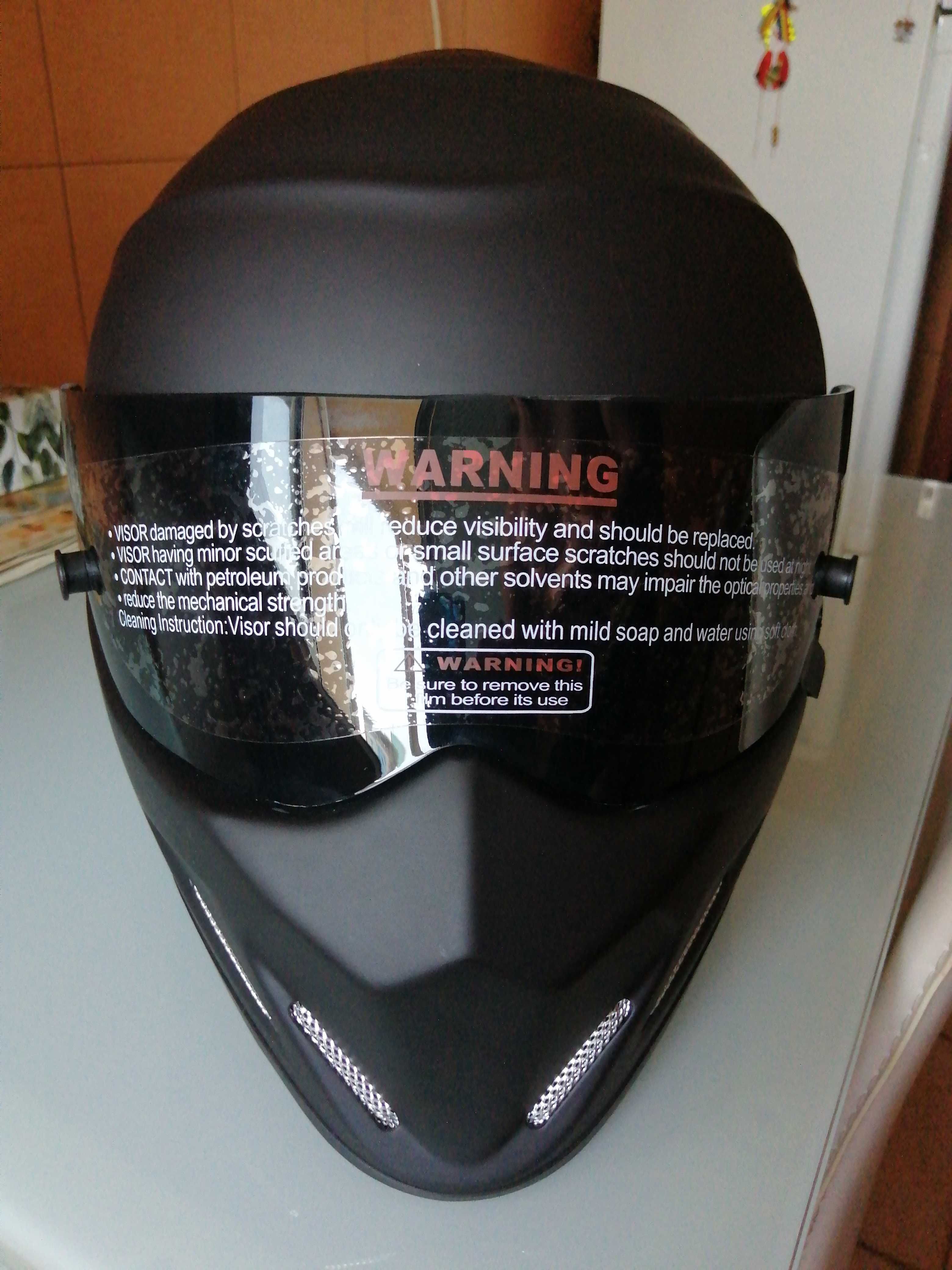 Helmet culoare neagra mat