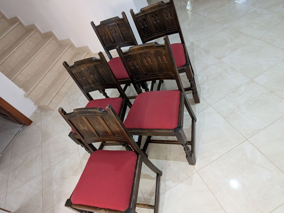 Vind 5 scaune in stare foarte buna