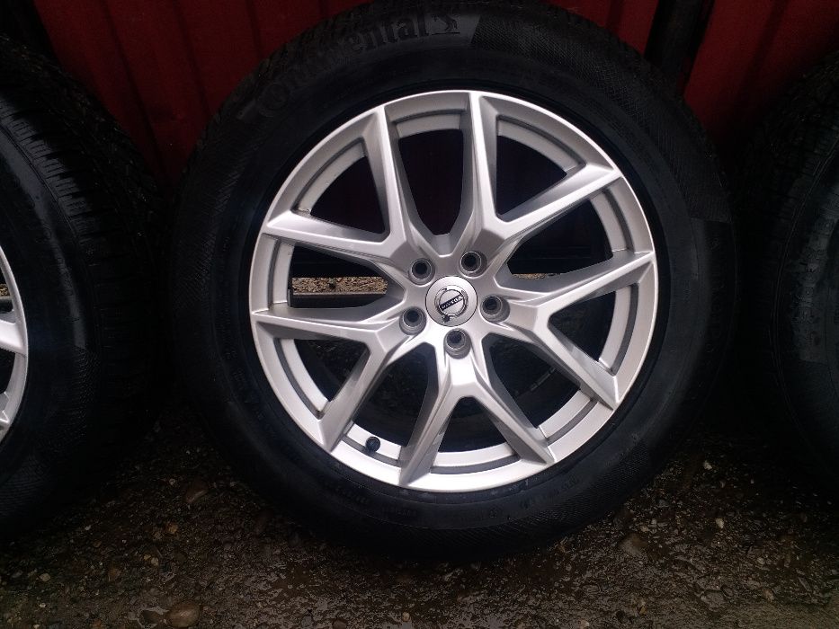 Jante VOLVO S60 V60 V70 S80 Xc60 Xc70 R18 Model 5-Y-Spoke Silver