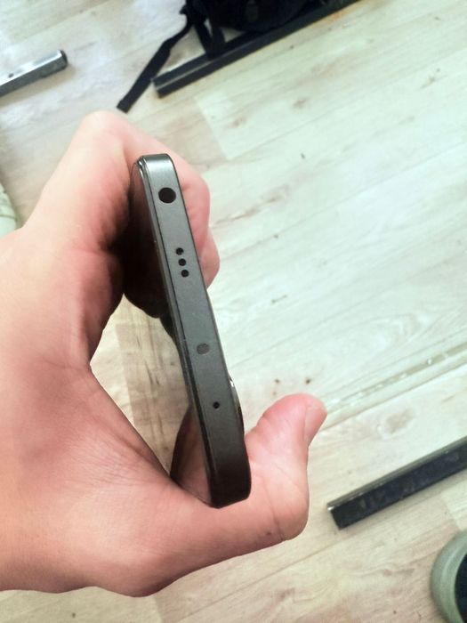 Redmi Note 14 нету каропка
