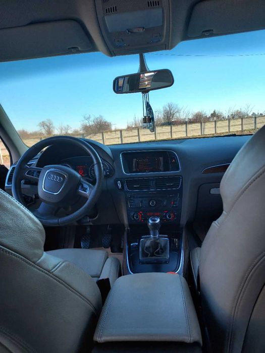 AUDI Q5 SLINE manuala