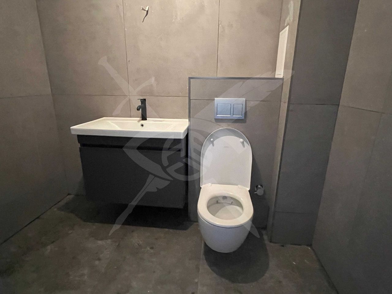 Продава се Двустаен апартамент в Пловдив, Тракия - 80 кв.м за 1813 €/кв.м - Снимка #2