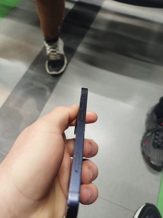 Vand sau schimb iphone 12 mini‼️