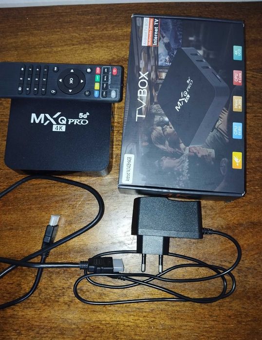 Приставка Smart TV Box