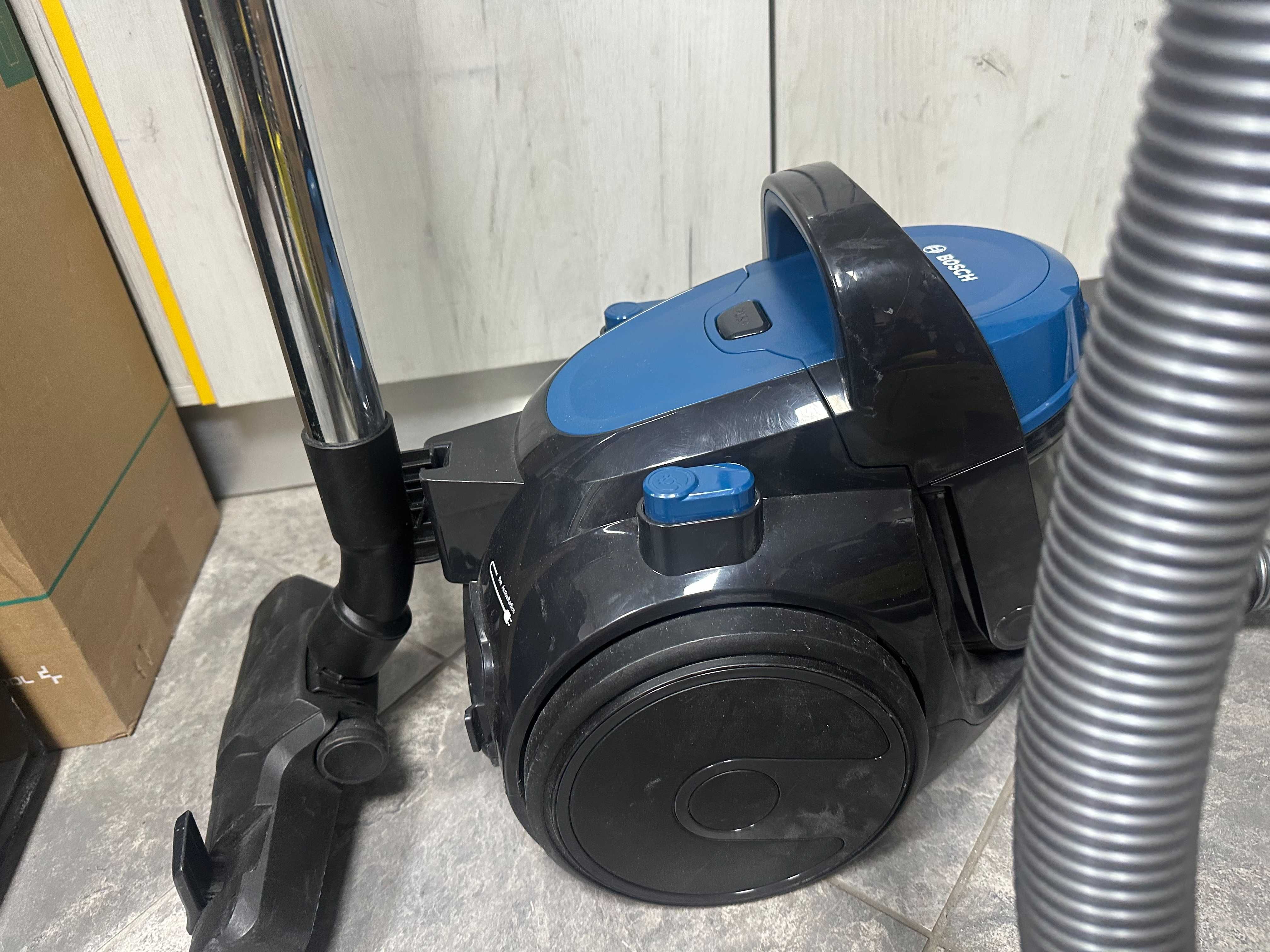 Прахосмукачка без торба BOSCH BGS05A220 1.5 L