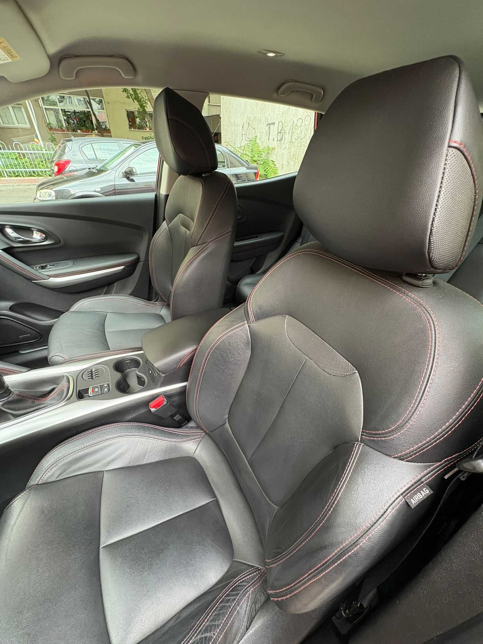 Renault Kadjar 1.6 dCi Black Edition sistem audio Bose – 2016