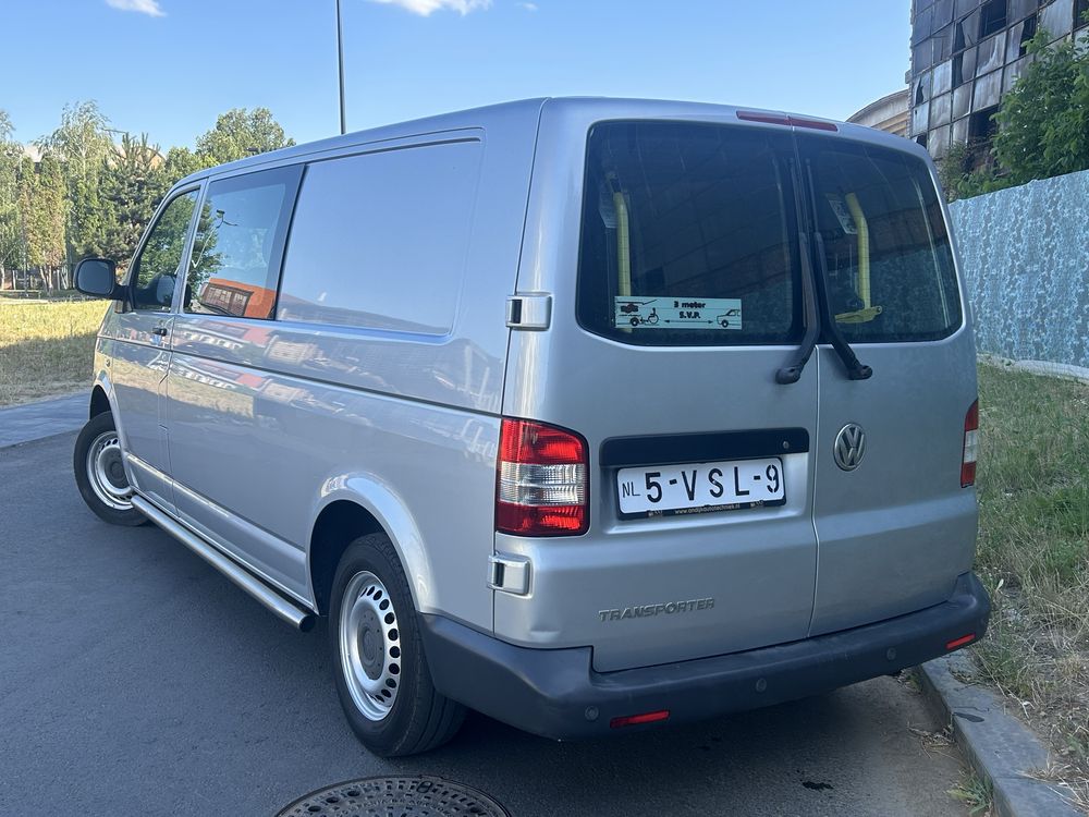 VW Transporter 2.0TDI/ 5 Pers /Ramba Handicap