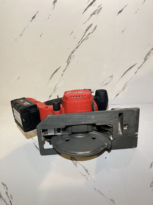 Fierastrau Circular MILWAUKEE M18 CCS55