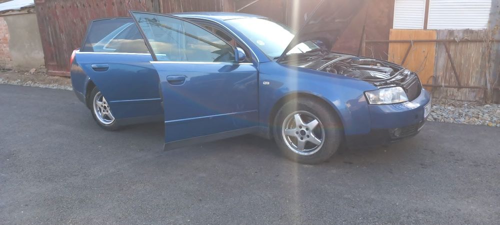 Vând Audi A4 B6 16 benzina