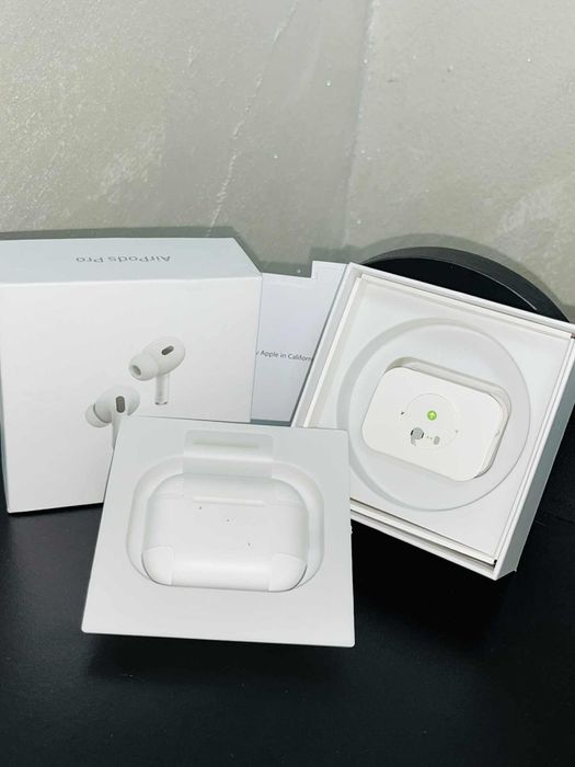 Продават се нови слушалки AirPods Pro 2