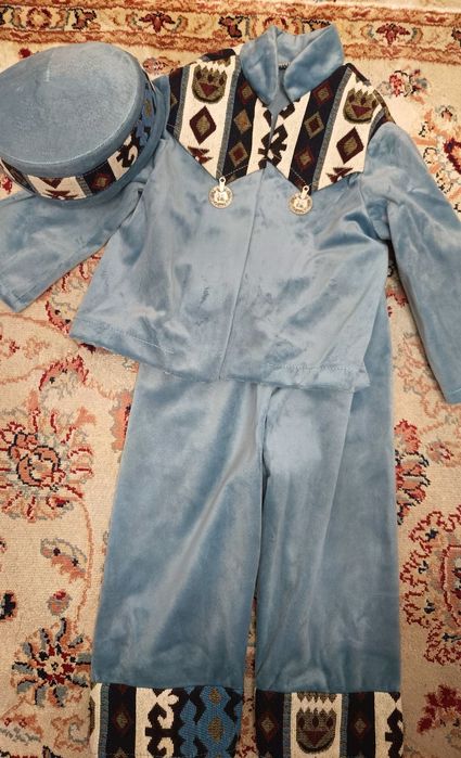 Костюм НОВЫЙ на Наурыз национальный 1-2г