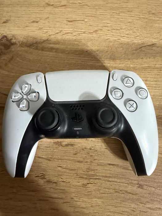 Продам джойстик Dualsense PS5