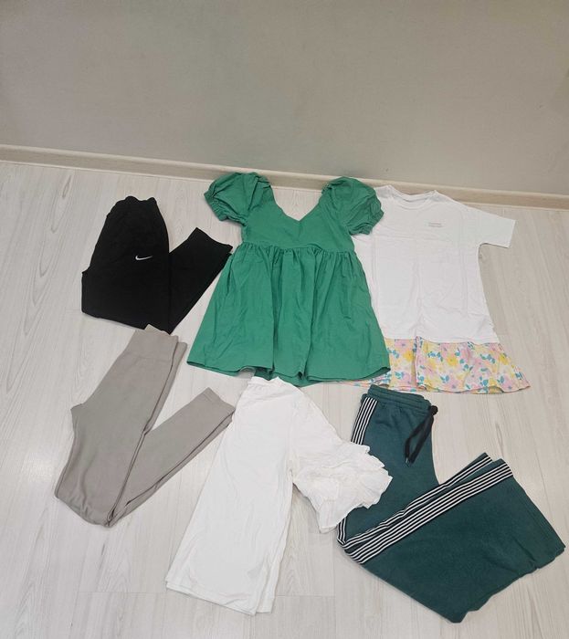 Лот дрехи С/М размер 20лв