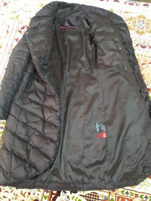 Продам пуховик зимний,р.44