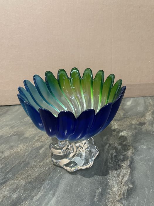 Бобониера и чинийка за сладки