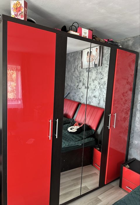 Vand sifonier aproape nou