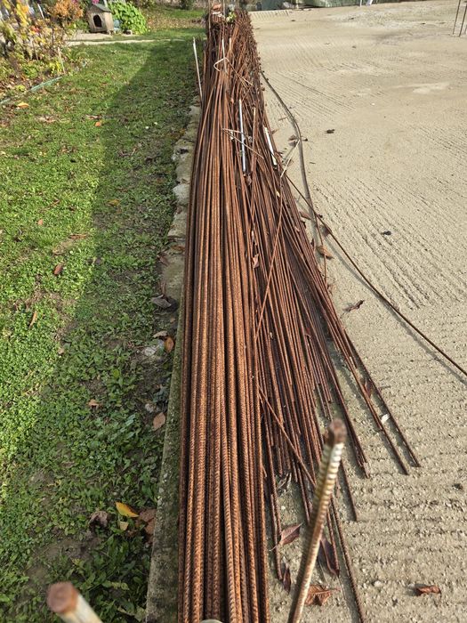 Bare de fier și etrieri