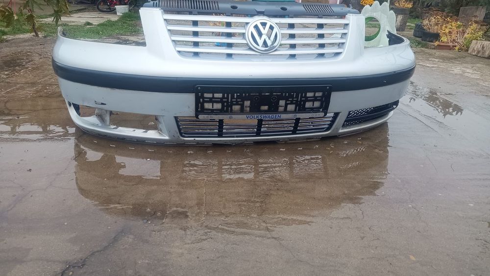 Bara fata de Vw Sharan