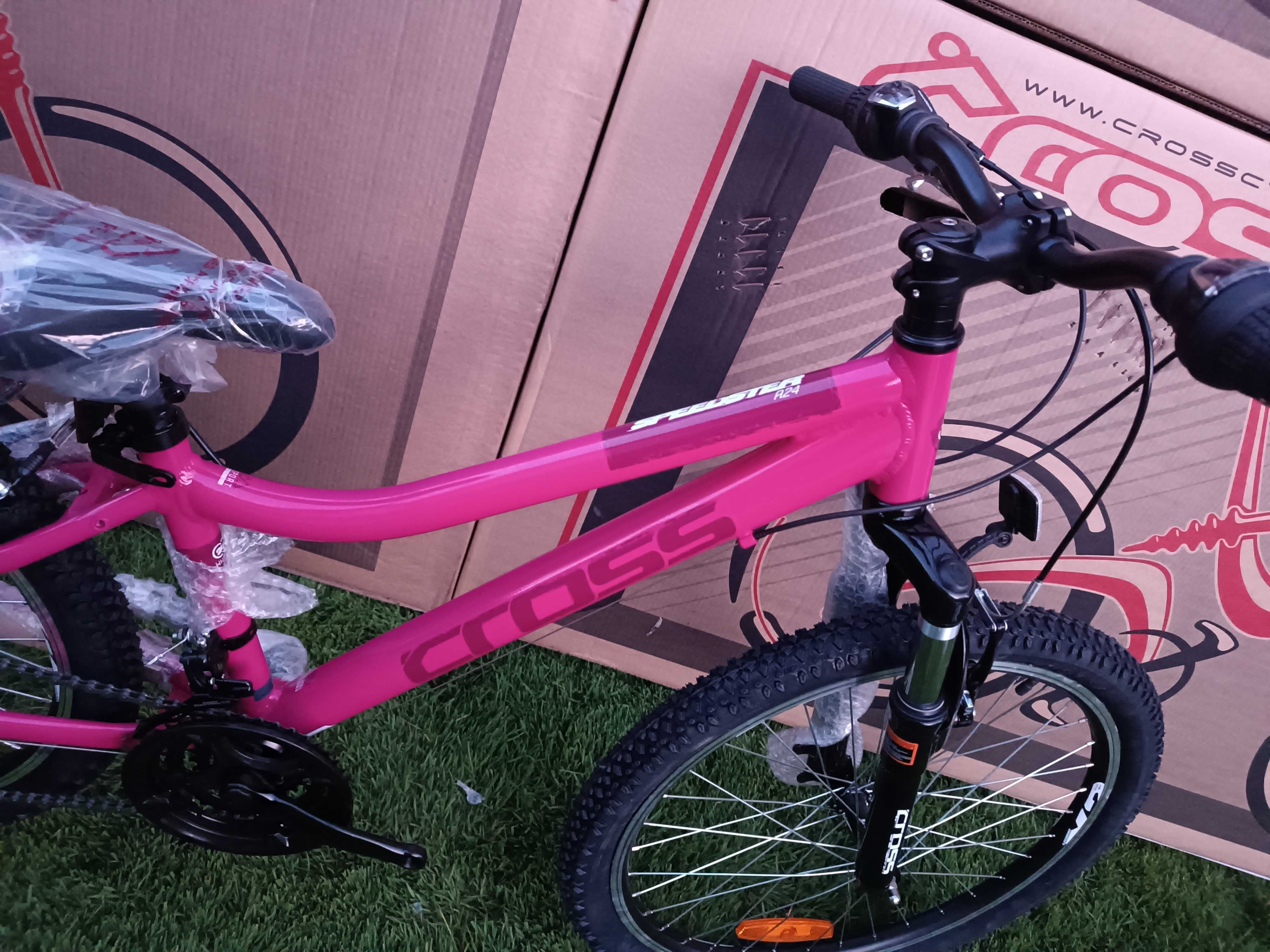 НОВ Детски велосипед 24" Cross Speedster girl