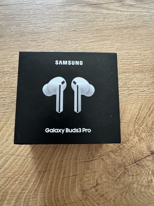 Чисто нови неразопаковани безжични слушалку Samsung Galaxy Buds 3 Pro