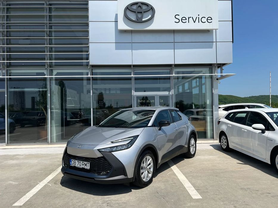 Toyota C-HR Reprezentanta Toyota Masina ca Noua
