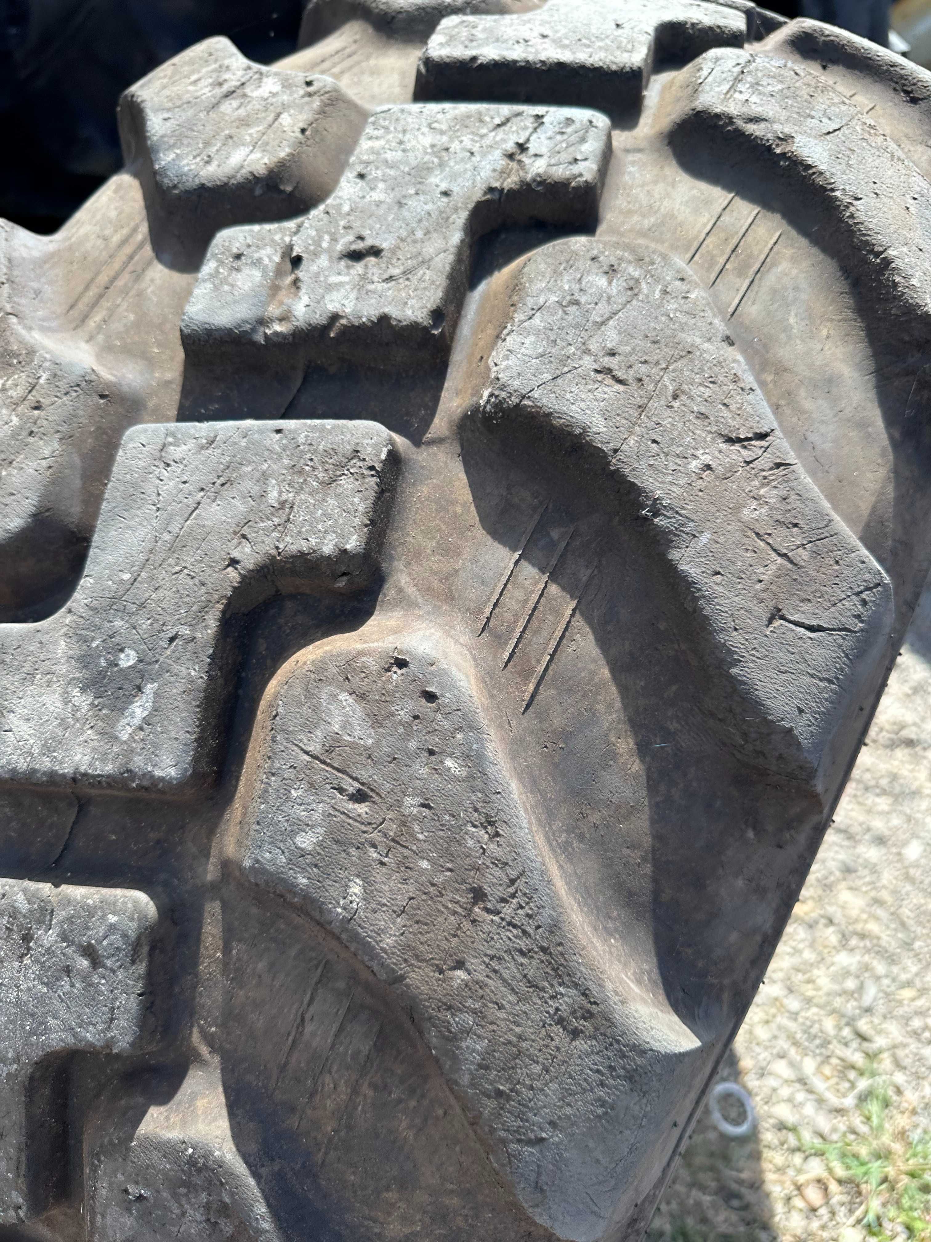 Anvelopa sh 450.70 R18
